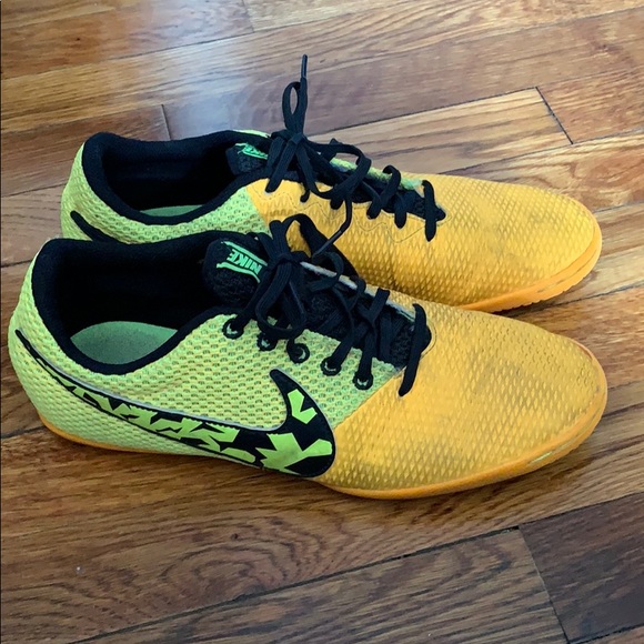 Nike Other - Nike Men’s indoor soccer cleats